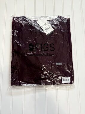 Figs Burgundy Caterina One Picket Top - Packaged